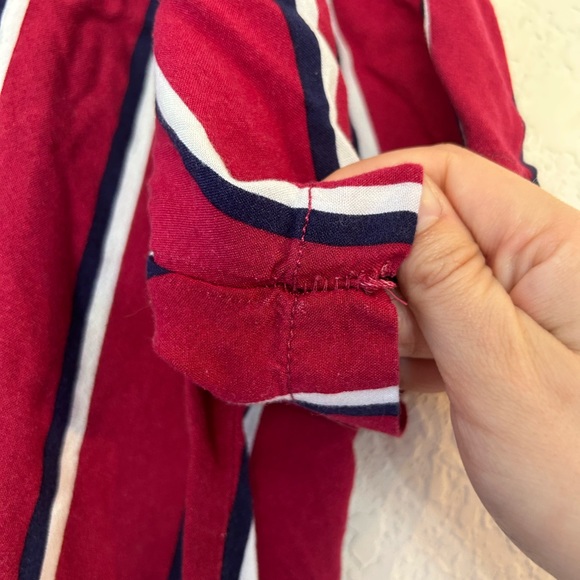 ❤️Free with Purchase❤️ UK button-up - Picture 12 of 12